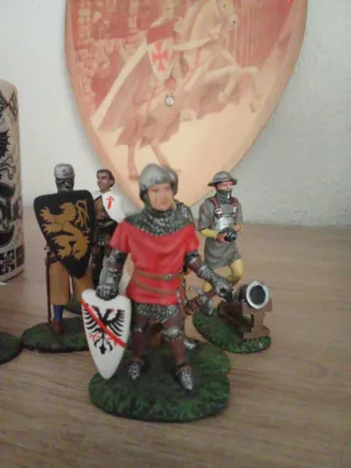 Figuras Caballeros Medievales, imán, taza, escudo