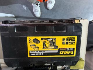 Martillo SDS DeWalt XR 18V DCH253M2