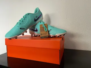 Zapatillas Nike Tiempo Legend 10 talla 47,5