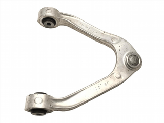 Brazo suspencion del izq Nissan GTR R35