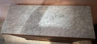 Cómoda y 2 mesitas de noche madera con mármol