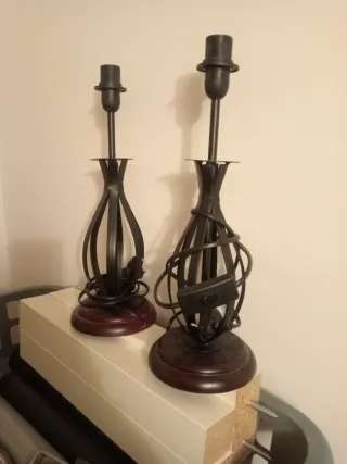 2 Lampade da Tavolo in Metallo e Legno