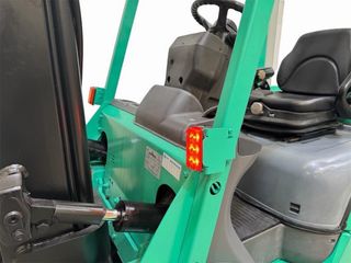 Carretilla elevadora Mitsubishi Grendia 30