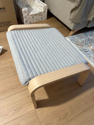 Reposapiés IKEA POÄNG gris