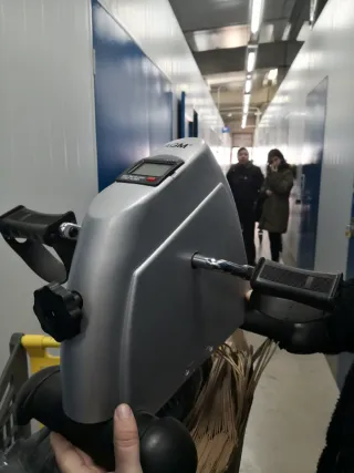 Pedaleador estático AGM seminuevo