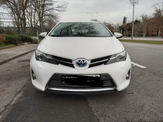 Toyota Auris 2013