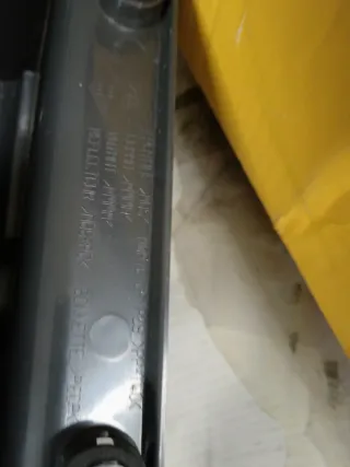 Opel Vivaro A Box 1.9 DI/DTI Luz Trasera IZQUIERDO