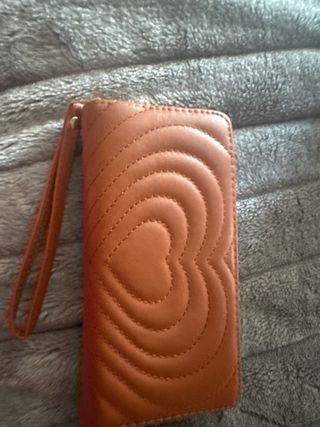 Portafoglio donna con cuore trapuntato