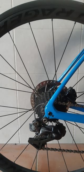 Bicicleta Trek Domane Azul