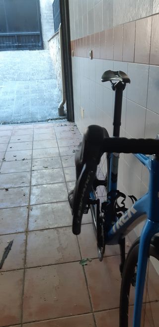 Bicicleta Trek Domane Azul