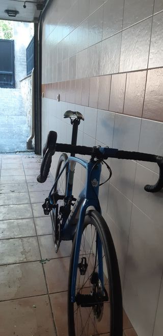 Bicicleta Trek Domane Azul