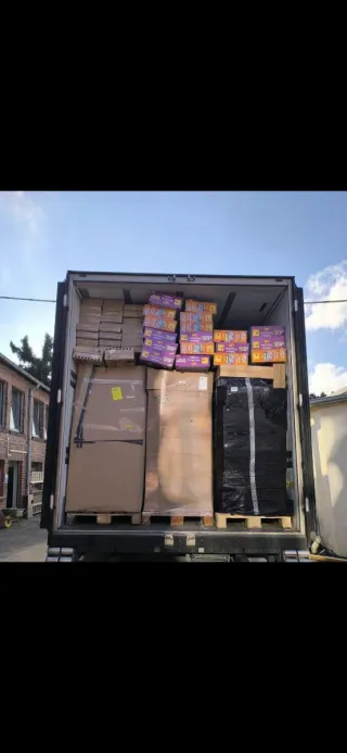 Se hacen portes y mudanzas