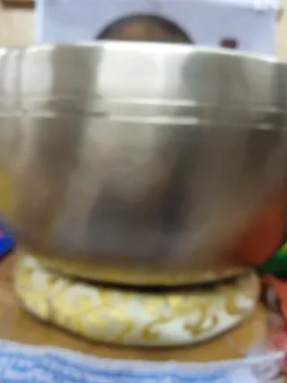 CUENCO TÍBET 24,9 C JHUMKA 2562 G HECHO A MANO