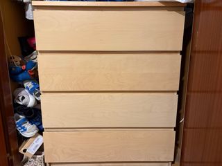 Cómoda Malm 4 cajones Ikea
