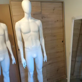 Maniquí Masculino Blanco