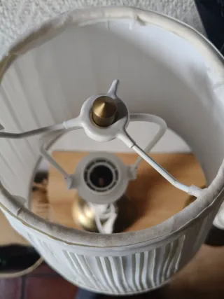 2 Lampade da Tavolo Dorate Ikea