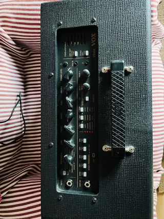 Amplificatore combo per chitarra VOX VT40X