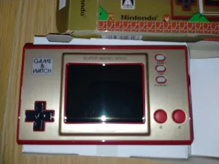 2x Nintendo Game & Watch Color