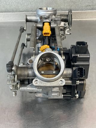 Cuerpo Inyección Suzuki Vstrom 650 2012