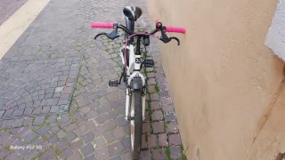 Bici bambina bianca rosa