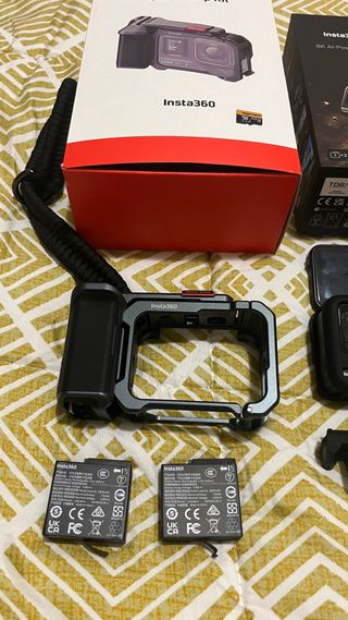 Insta360 Ace Pro 2 - Pack Explorer