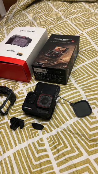 Insta360 Ace Pro 2 - Pack Explorer