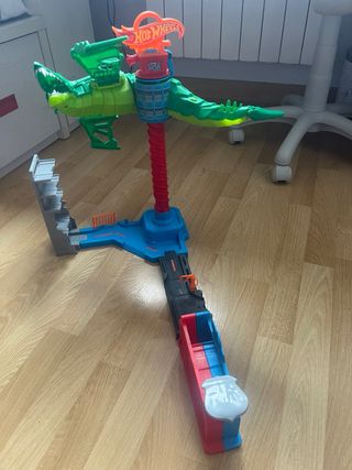 Pista Hot Wheels Ataque Dragón Volador