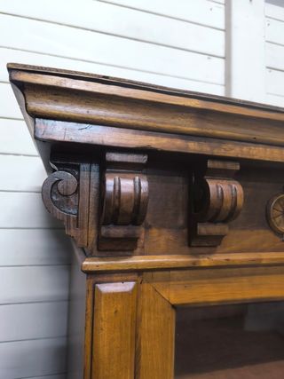 Vitrina antigua madera y cristal