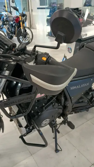 ROYAL ENFIELD HIMALAYAN 410