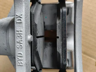 Pareja Pinzas Freno delanteras BYD SEAL U Dm-i