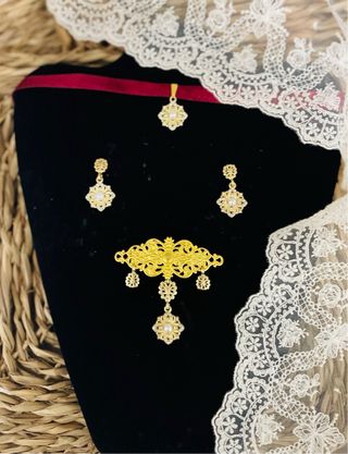 Aderezo fallero o huertana niña modelo Cecilia