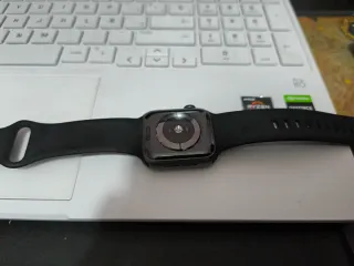 Apple Watch Series 4 40mm GPS + cellular
