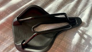 Sillín Ges 143mm Negro