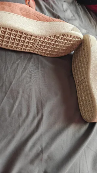 Zapatillas Puma Rosas con Lazos de Satén