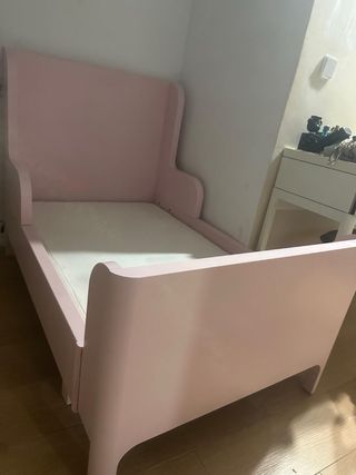 Cama infantil IKEA rosa