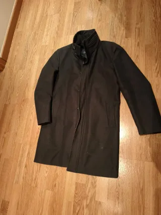 Abrigo Zara Negro Hombre