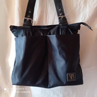 Lote de bolsos varios 8 € cada bolso