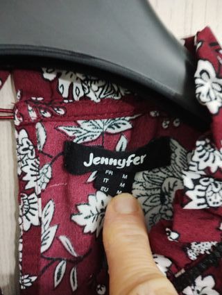 Blusa Jennifer fantasia floreale