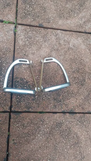 Staffe di sicurezza con elastico