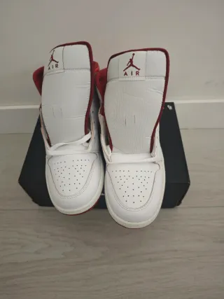 Nike Air Jordan 1 Mid
