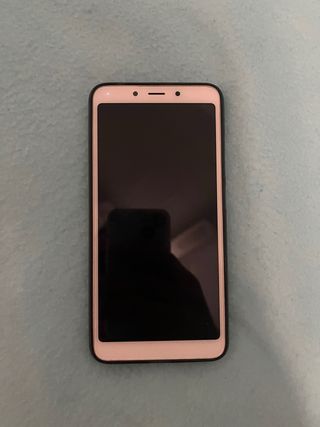 Xiaomi Redmi Note 6A con custodia protettiva