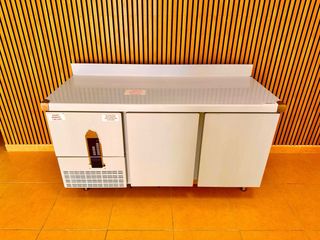 Bajomostradores refrigerados nuevos varios tamaños