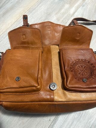 Bolso bandolera Desigual cuero patchwork