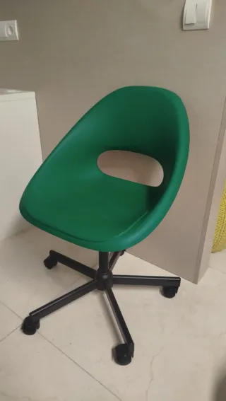 Silla de escritorio IKEA verde