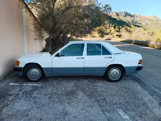 Mercedes-Benz 190E 1992