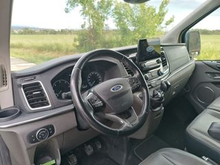 Ford Tourneo Custom hybrid