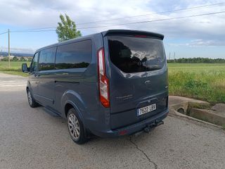 Ford Tourneo Custom hybrid