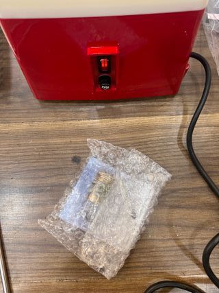 Molinillo de vidrieras con deflector acrílico, máquina