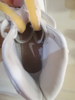 Nike Blazer Mid '77 Donna Bianche e Rosa