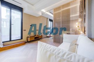 Piso en alquiler en Universidad - Malasaña en Madrid